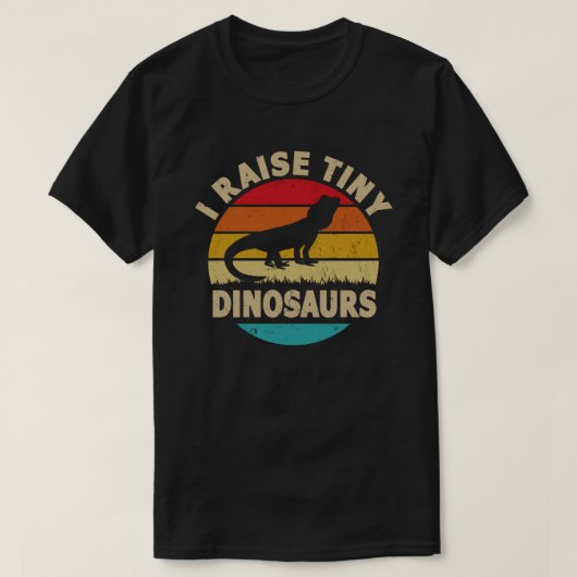 I Raise Tiny Dinosaur Retro Bearded Dragon T-shirt (Design voorkant)