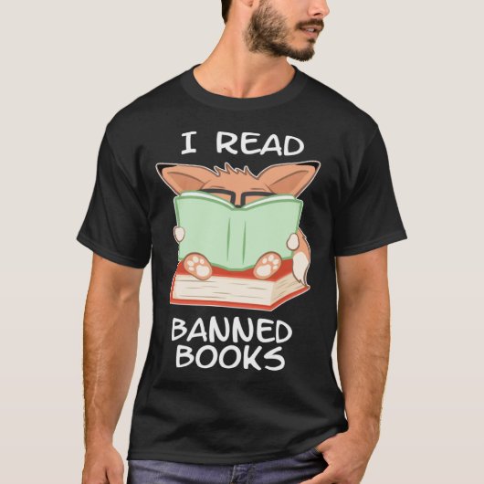 I read banned books nerd fox t-shirt (Voorkant)