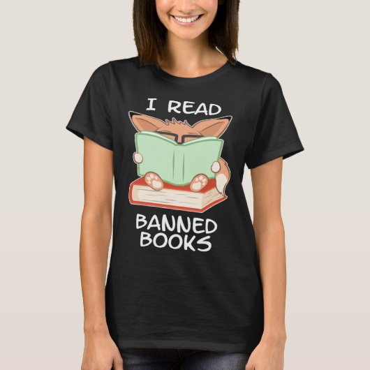 I read banned books nerd fox t-shirt (Voorkant)
