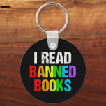 I Read Banned Books Rainbow Sleutelhanger<br><div class="desc">I read banned books. A cool rainbow keychain for people who like reading LGBTQ novels and other things that have been removed from the school library. A cute liberal gift.</div>