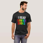 I Read Banned Books Rainbow T-shirt (Voorkant volledig)