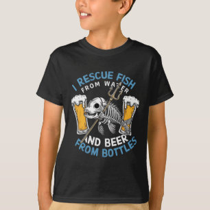 I redt vis uit water en Drink bier uit flessen T-shirt