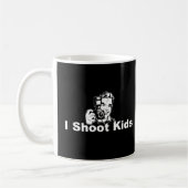 I Shoot Kinder Black Koffiemok (Links)