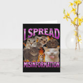I Spread Misinformation Funny Cat Meme Bootleg Gra Kaart (Gele Bloem)