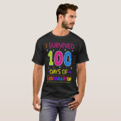 I Survived 100 Days Of Kindergarten Pre K Teacher  T-shirt (Voorkant volledig)