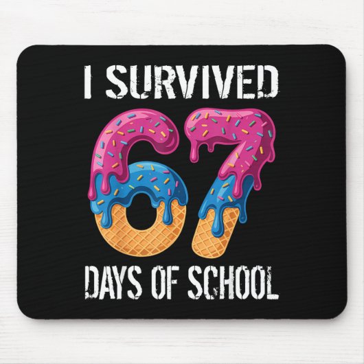 I Survived 67 Days Of School Boys Ice Cream Drip T Muismat (Voorkant)