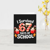 I Survived 67 Days Of School Christmas Candy Cane  Kaart (Gele Bloem)