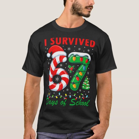I Survived 67 Days Of School Christmas Candy Cane T-shirt (Voorkant)