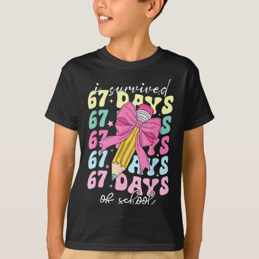 I Survived 67 Days Of School Coquette Bow Student T-shirt (Voorkant)