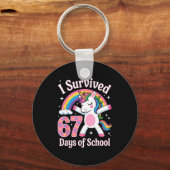 I Survived 67 Days Of School Funny 67 Teachers Kid Sleutelhanger (Voorkant)
