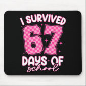 I Survived 67 Days Of School Funny 67 Teachers Stu Muismat (Voorkant)