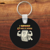 I Survived 67 Days Of School Funny 67 Teachers Stu Sleutelhanger (Voorkant)