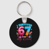 I Survived 67 Days Of School Funny 67 Teachers Stu Sleutelhanger (Voorkant)