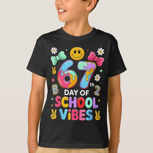 I Survived 67 Days Of School Funny 67 Teachers Stu T-shirt (Voorkant)