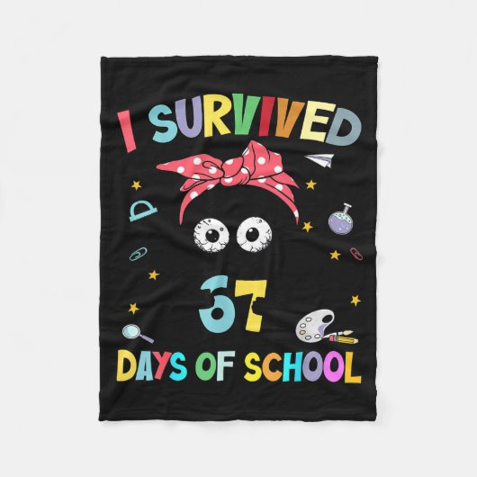 I Survived 67 Days Of School Funny Black Cat Six S Fleece Deken (Voorkant)