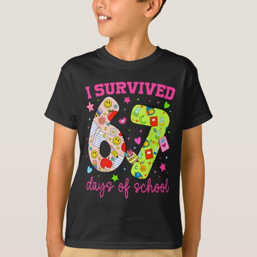I Survived 67 Days Of School Funny Camouflage Boy  T-shirt (Voorkant)