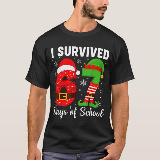 I Survived 67 Days Of School Funny Elf Christmas S T-shirt (Voorkant)