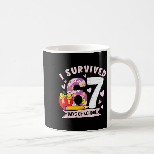 I Survived 67 Days Of School Funny Leopard Student Koffiemok (Rechts)