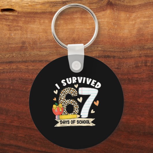 I Survived 67 Days Of School Funny Leopard Student Sleutelhanger (Voorkant)