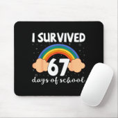 I Survived 67 Days Of School Funny Meme Student Te Muismat (Met muis)