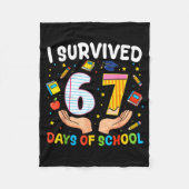 I Survived 67 Days Of School Funny Meme Teacher St Fleece Deken (Voorkant)