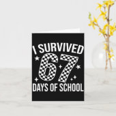 I Survived 67 Days Of School Funny Meme Teacher St Kaart (Gele Bloem)