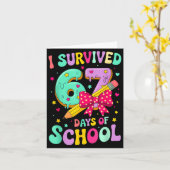 I Survived 67 Days Of School Funny Meme Teacher St Kaart (Gele Bloem)