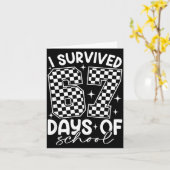 I Survived 67 Days Of School Funny Meme Teacher St Kaart (Gele Bloem)