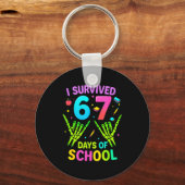 I Survived 67 Days Of School Funny Meme Teacher St Sleutelhanger (Voorkant)
