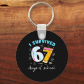 I Survived 67 Days Of School Funny Meme Teacher St Sleutelhanger (Voorkant)
