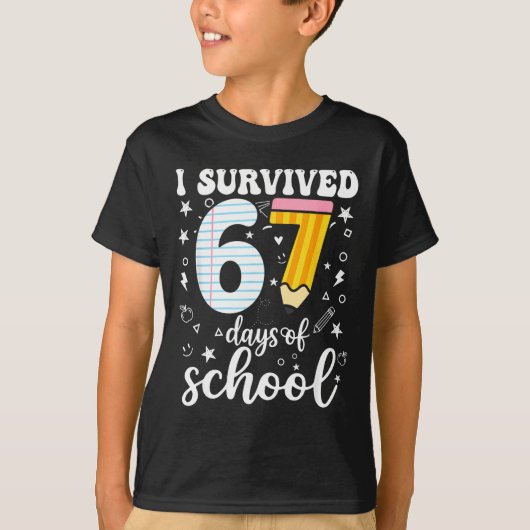 I Survived 67 Days Of School Funny Meme Teacher St T-shirt (Voorkant)