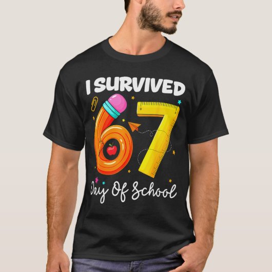 I Survived 67 Days Of School Funny Meme Teacher St T-shirt (Voorkant)