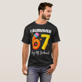 I Survived 67 Days Of School Funny Meme Teacher St T-shirt (Voorkant volledig)