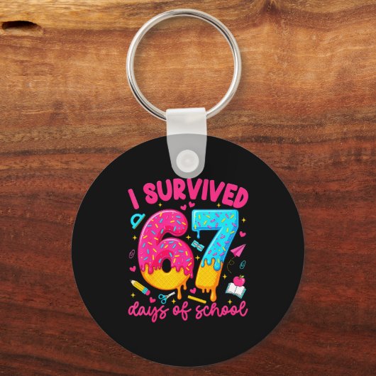 I Survived 67 Days Of School Funny Six Seven Teach Sleutelhanger (Voorkant)
