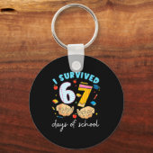 I Survived 67 Days Of School Funny Student Style  Sleutelhanger (Voorkant)