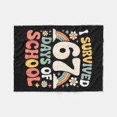 I Survived 67 Days Of School Funny Teacher And Stu Fleece Deken (Voorkant (Horizontaal))