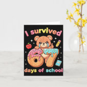 I Survived 67 Days Of School Funny Teddy Bear Six  Kaart (Gele Bloem)