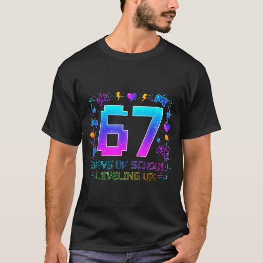 I Survived 67 Days Of School Retro Gamer Level Up T-shirt (Voorkant)