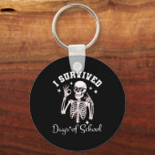 I Survived 67 Days Of School Skeleton Student Teac Sleutelhanger (Voorkant)