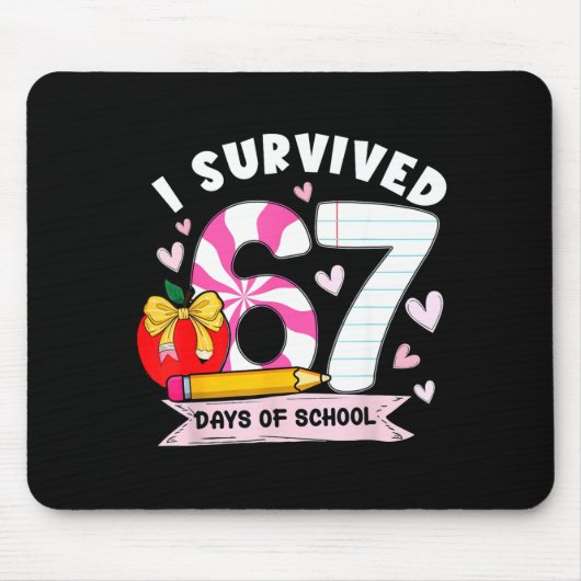 I Survived 67 Days Of School Student Humor Design  Muismat (Voorkant)