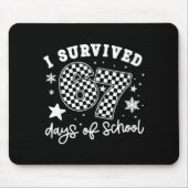 I Survived 67 Days Of School Students Teachers 100 Muismat (Voorkant)