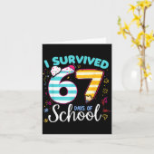 I Survived 67 Days Of School Students Teachers Cut Kaart (Gele Bloem)