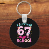 I Survived 67 Days Of School Students Teachers Cut Sleutelhanger (Voorkant)