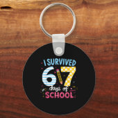 I Survived 67 Days Of School Students Teachers Six Sleutelhanger (Voorkant)