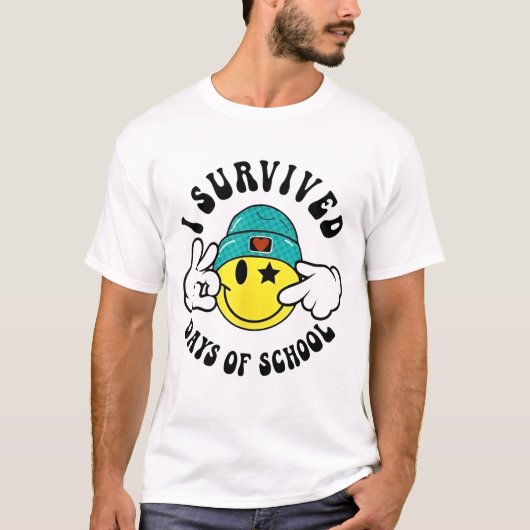 I Survived 67 Days of School Teachers Students Six T-shirt (Voorkant)