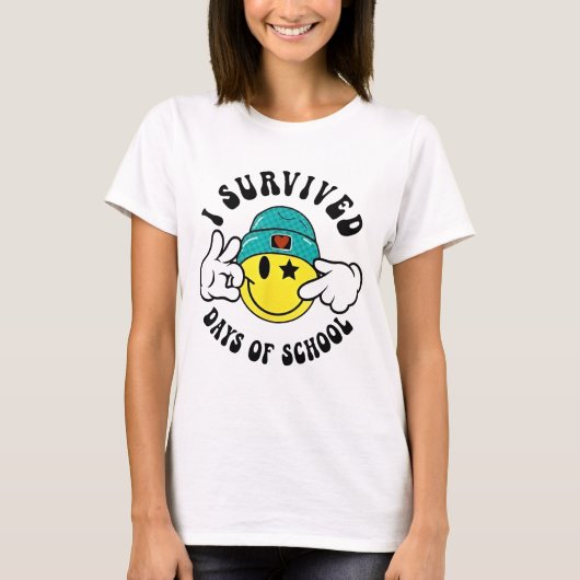 I Survived 67 Days of School Teachers Students Six T-shirt (Voorkant)