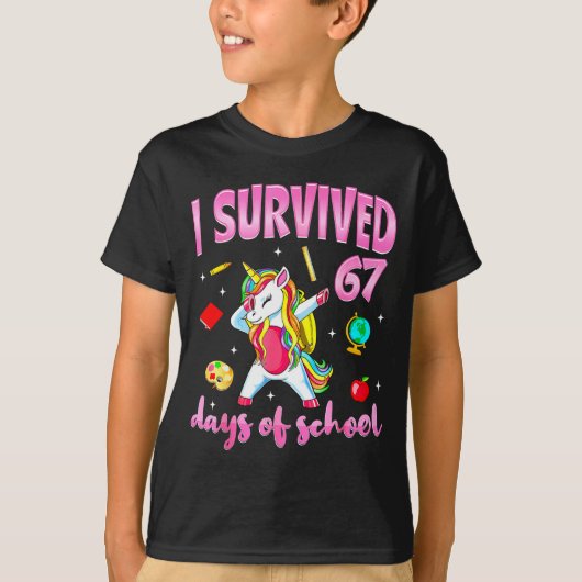 I Survived 67 Days Of School Unicorn Dabbing Teach T-shirt (Voorkant)