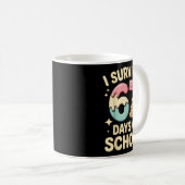 I Survived 67 Days Of School With A Funny Ice Crea Koffiemok (Voorkant rechts)