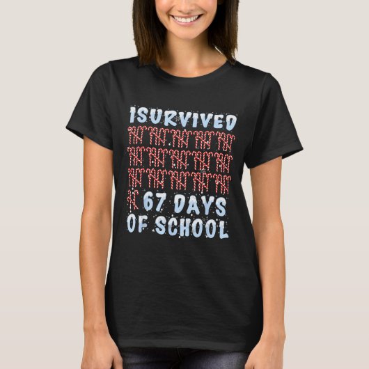 I Survived 67 Days Of School Xmas Candy Cane Tally T-shirt (Voorkant)