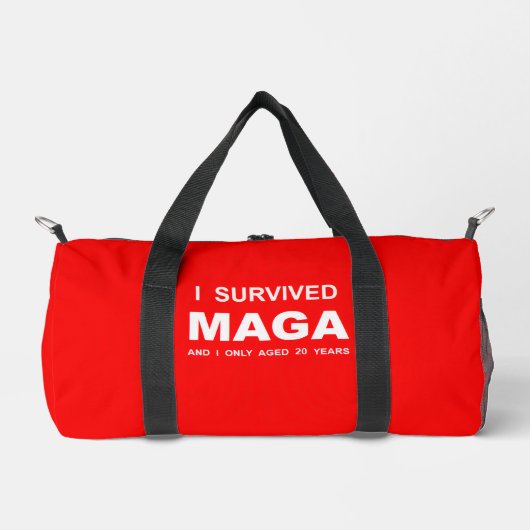 I Survived MAGA Plunjezak (Voorkant)